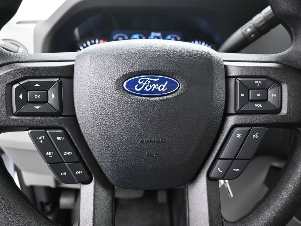 New 2026 Oxford White Ford Base image 40