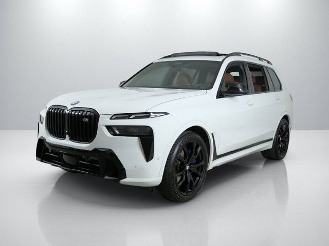 2024 BMW X7 M60i