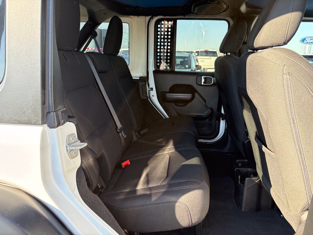 Used 2018 White Jeep Unlimited Sport S image 18