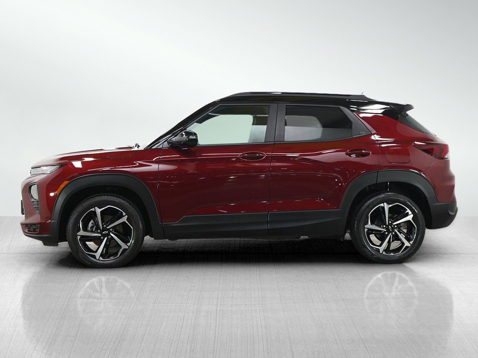 Used 2023 Chevrolet TrailBlazer RS with VIN KL79MUSL2PB217751 for sale in White Bear Lake, Minnesota