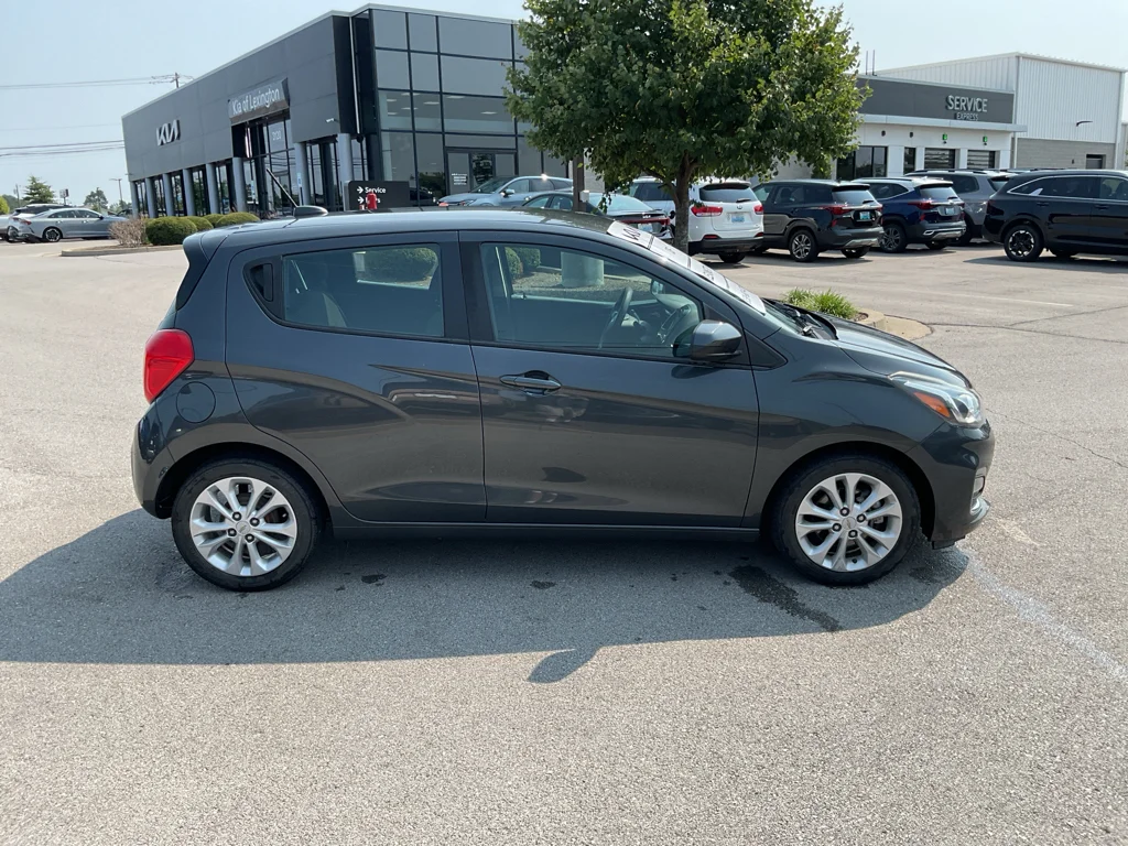 Used 2020 Nightfall Gray Metallic Chevrolet LT image 8