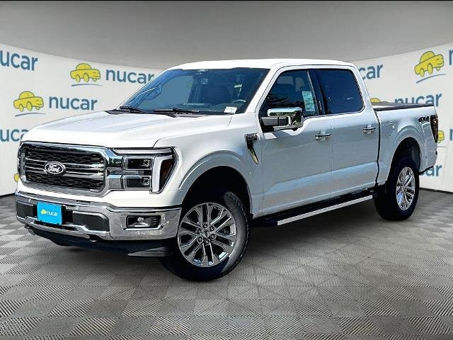 New 2026 Star White Metallic Tri-Coat Ford Lariat image 17