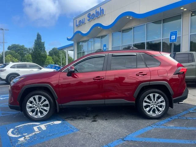 Used 2024 Ruby Flare Pearl Toyota XLE Premium image 9