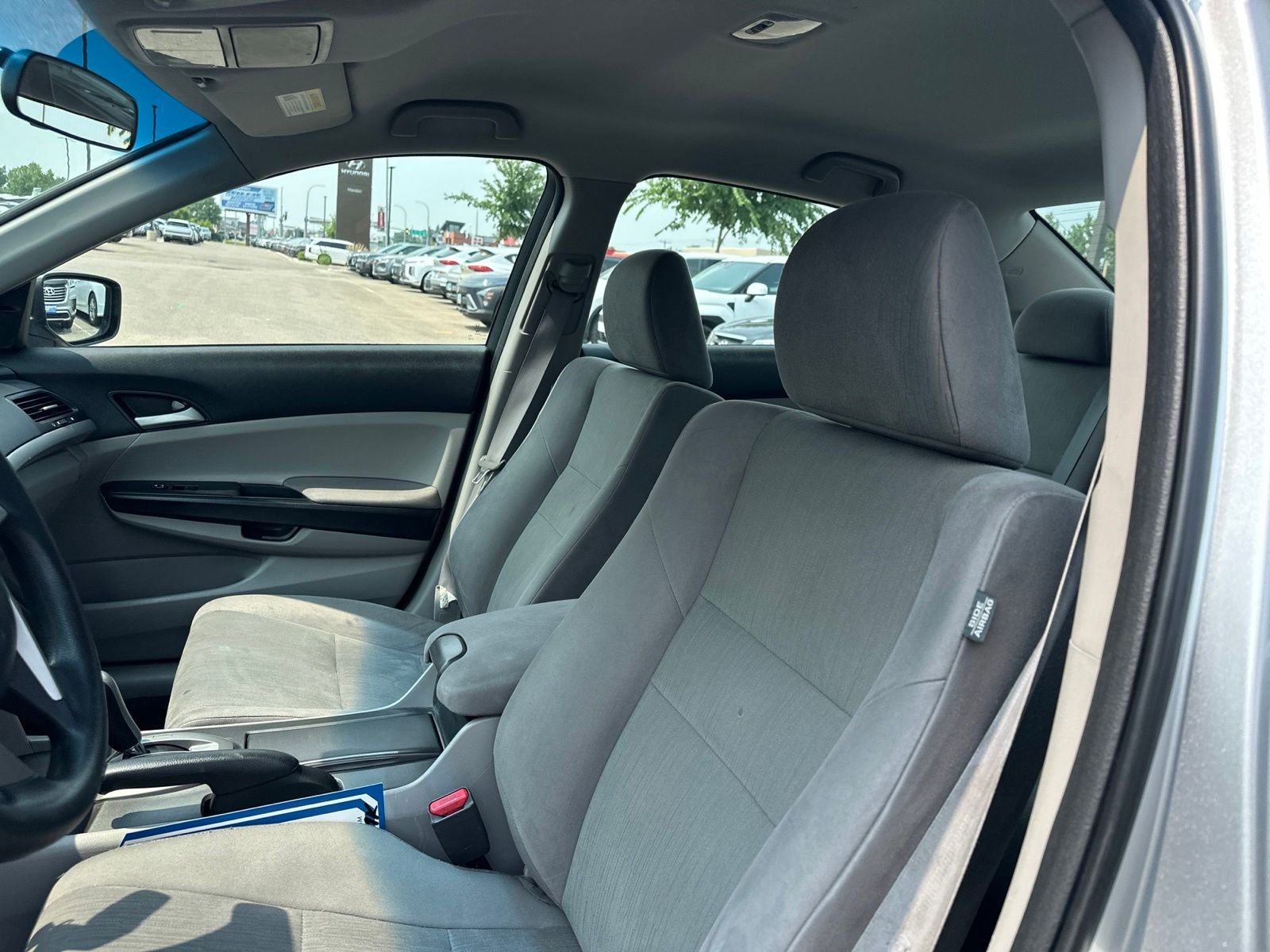 Used 2012 Silver Honda LX image 10