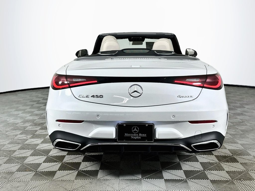 New 2027 MANUFAKTUR Moonlight White Metallic Mercedes-Benz CLE 450 image 6