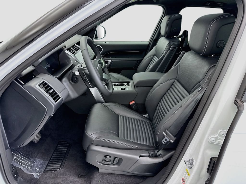 New 2026 Fuji White Land Rover S image 18