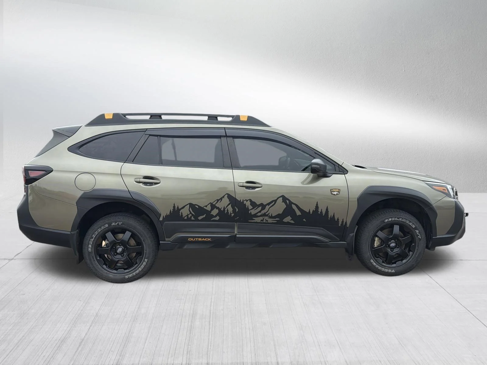 Certified Used 2022 Autumn Green Metallic Subaru Wilderness image 8