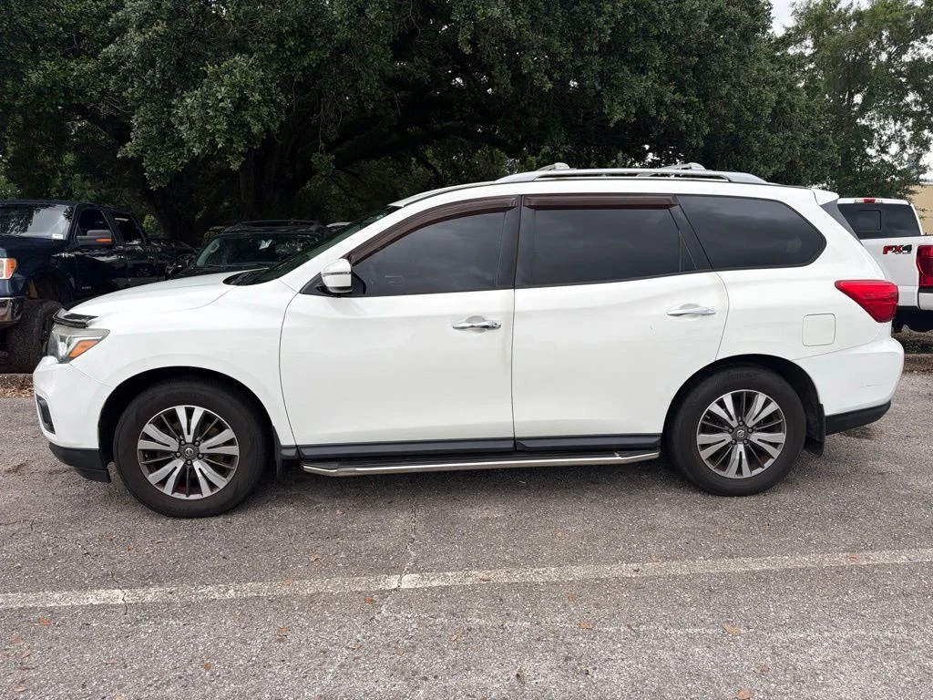 Used 2017 White Nissan SV image 4