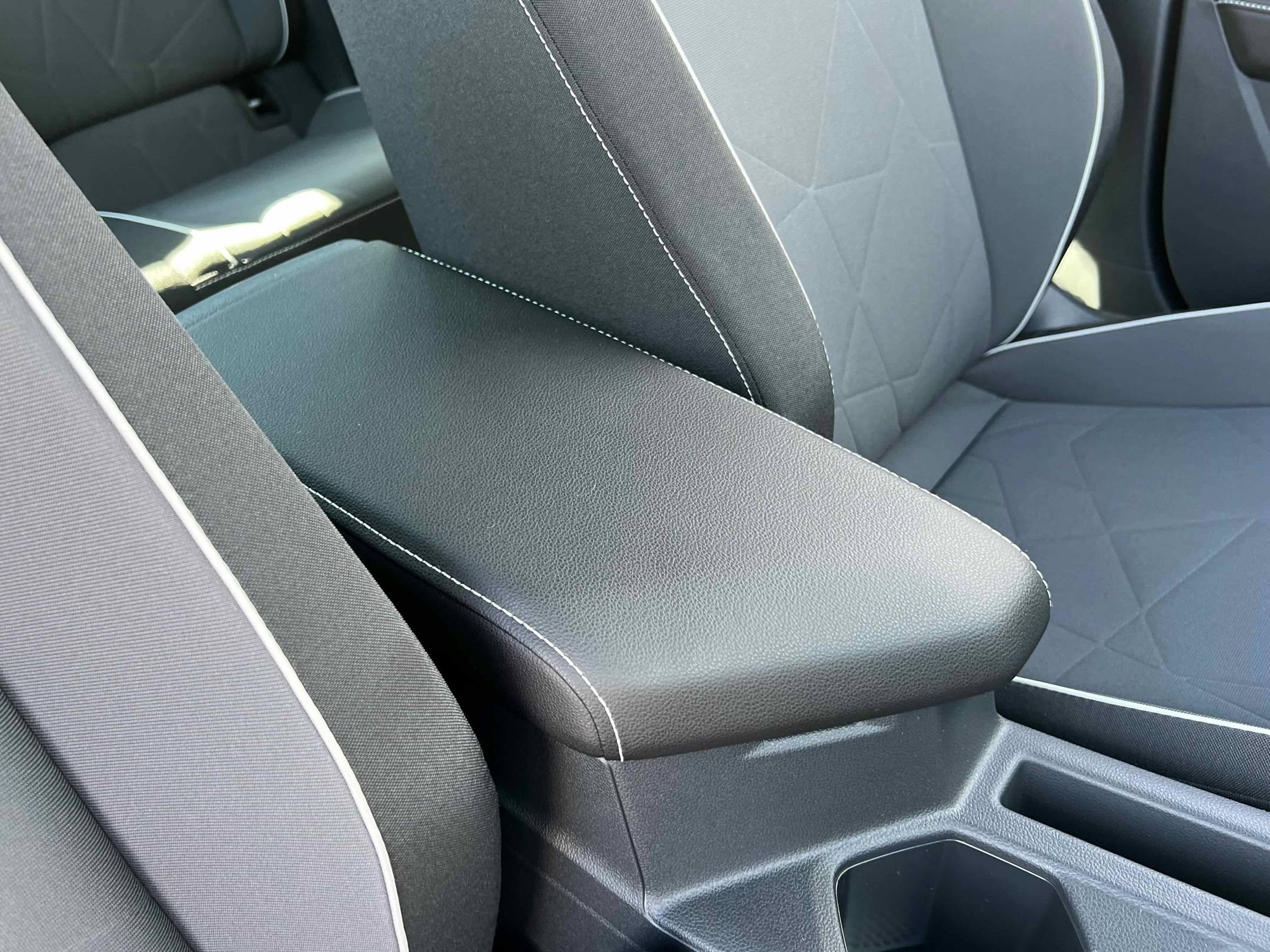 New 2026 Pure White Volkswagen Sport image 22