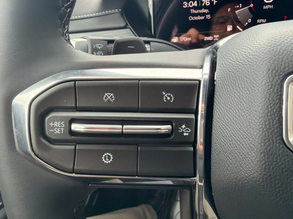 2027 GMC Acadia Elevation - Photo 32