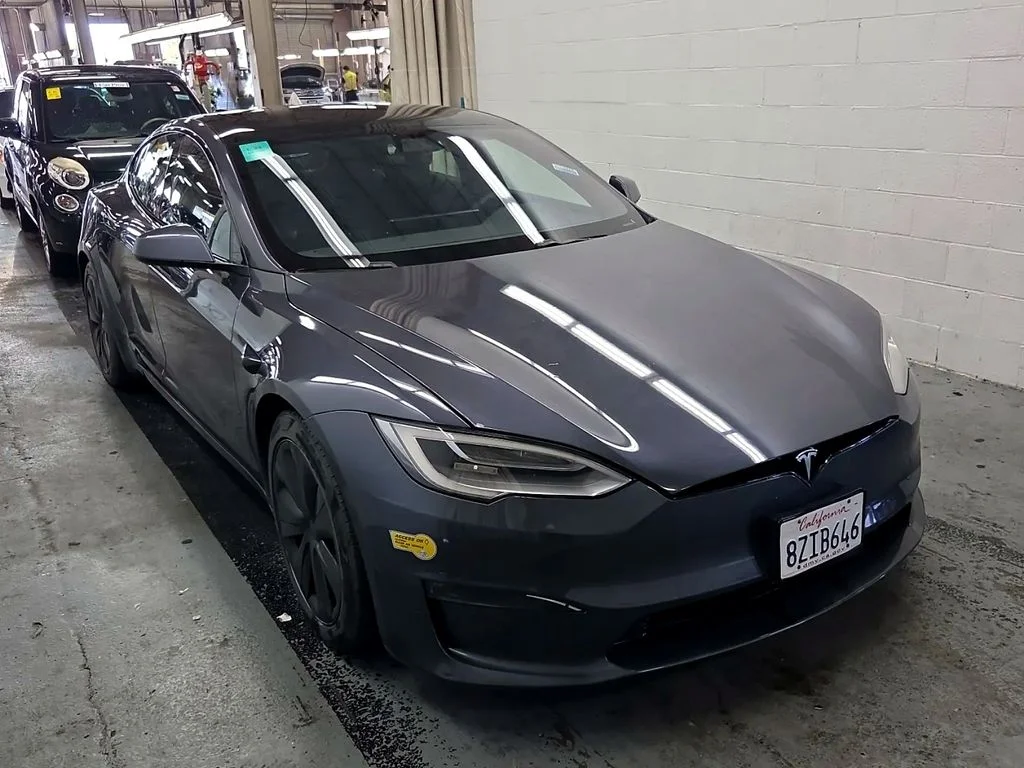 Used 2022 Gray Tesla Base image 4