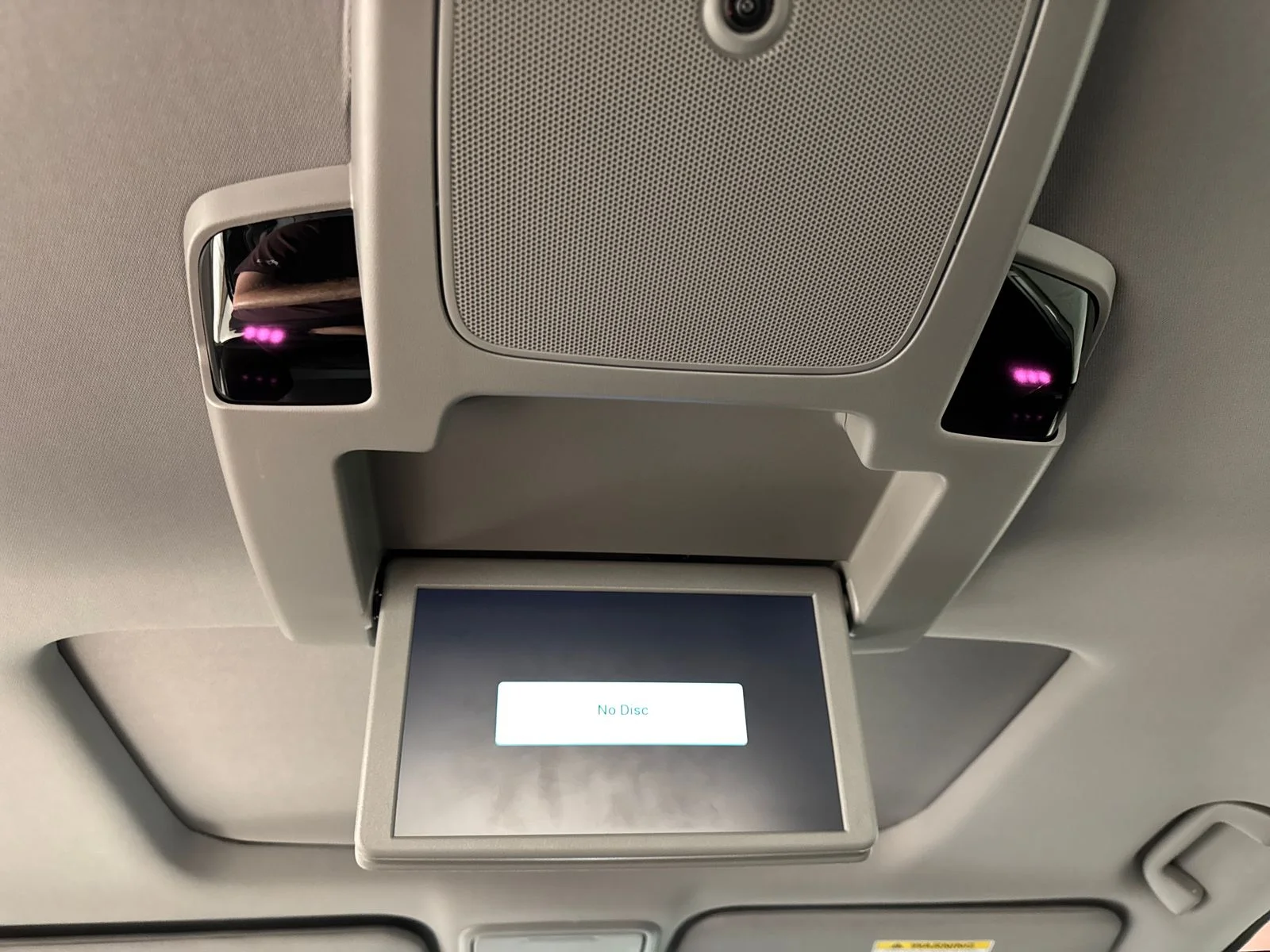 2023 Honda Odyssey Touring - Photo 26