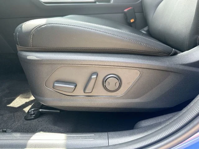 New 2026 Blue Kia EX image 16