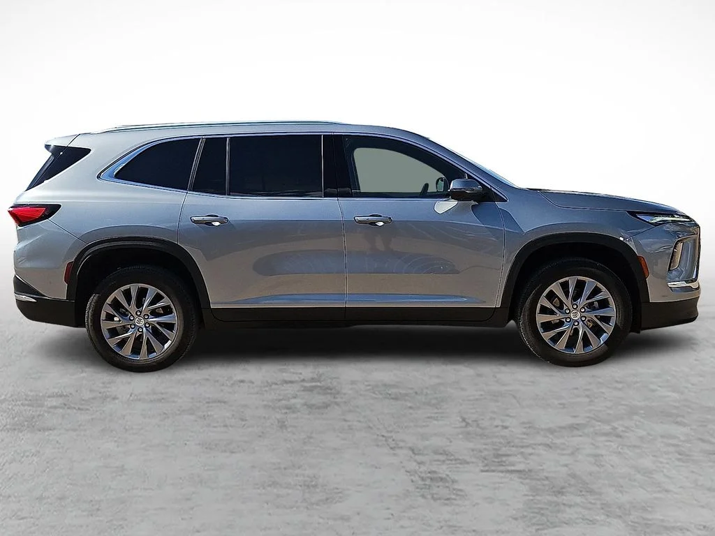 Used 2025 Gray Buick Preferred image 12