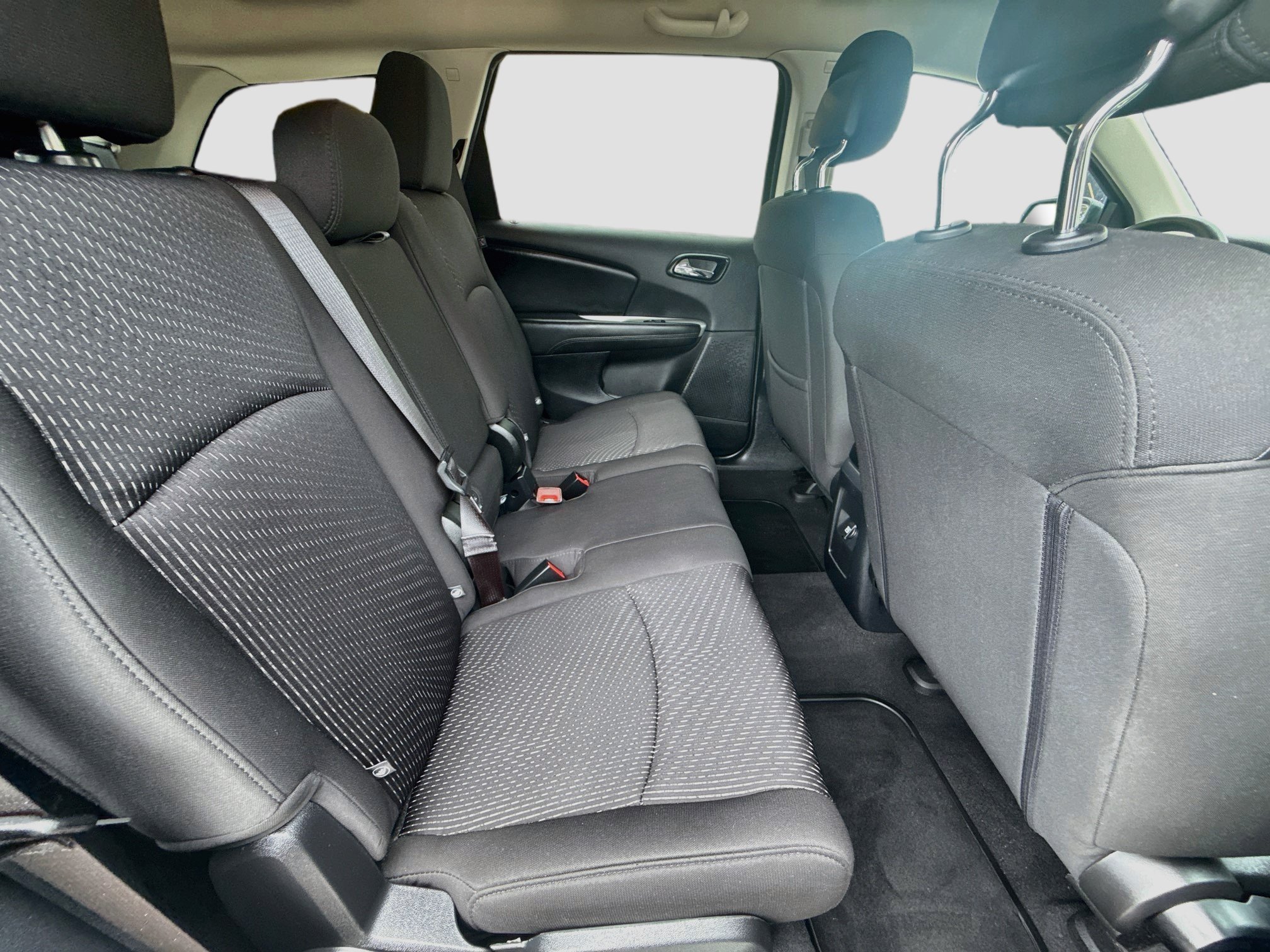 Used 2019 Pitch Black Clearcoat Dodge SE image 25
