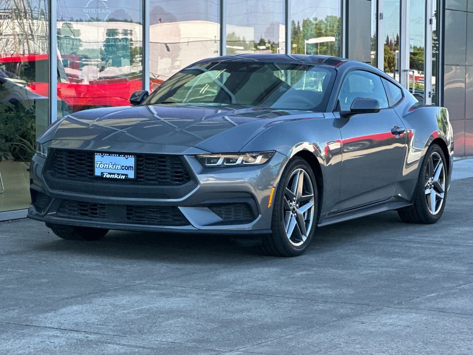 Used 2024 Gray Metallic Ford EcoBoost image 7