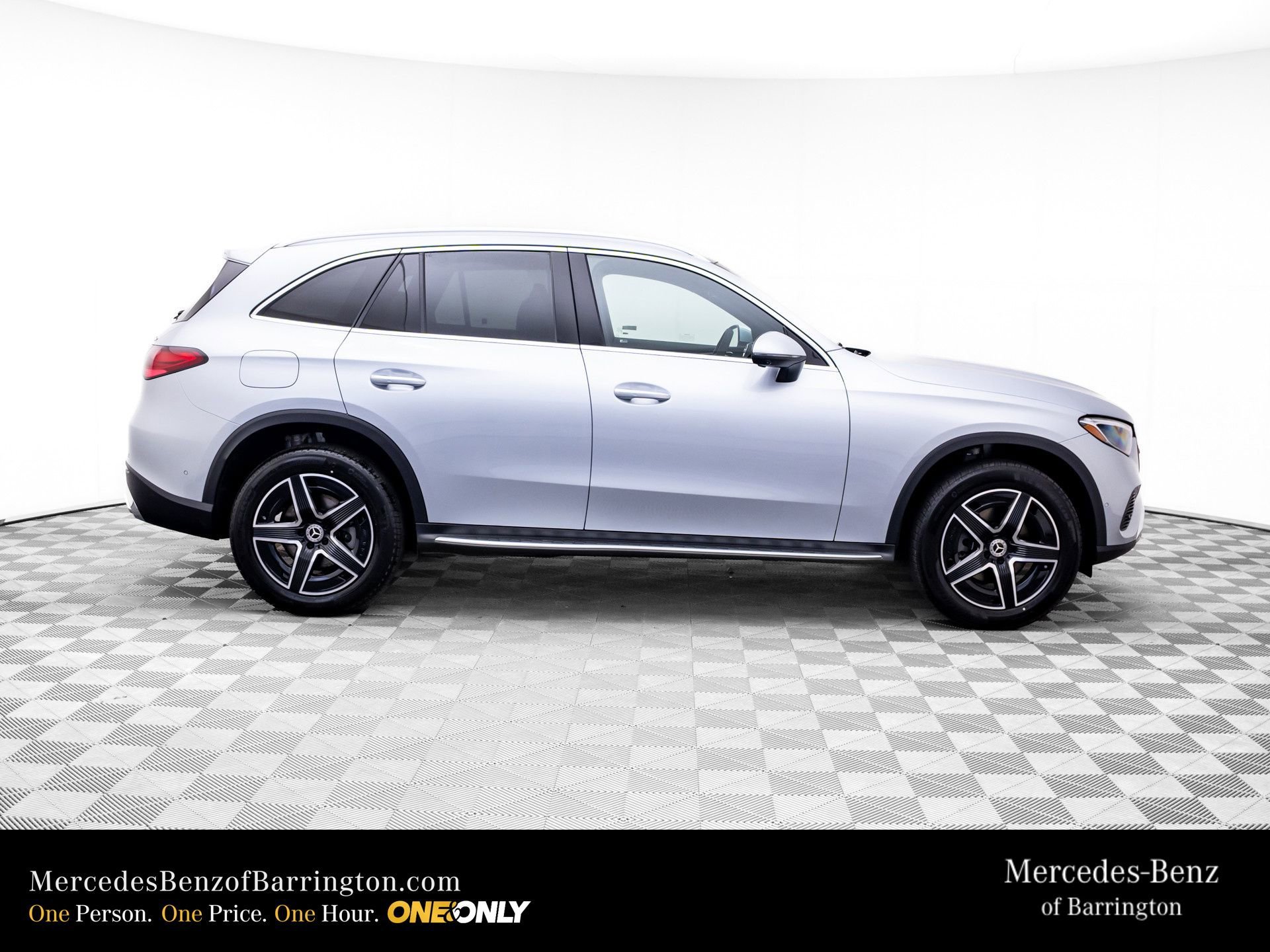 New 2026 Cirrus Silver Metallic Mercedes-Benz GLC 300 image 50