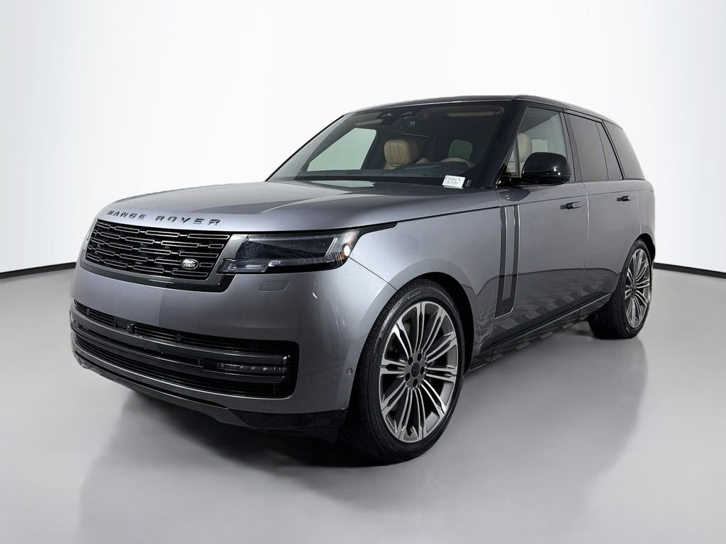 New 2026 Eiger Grey Land Rover SE image 1