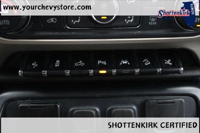 Used 2018 Black GMC Denali image 32