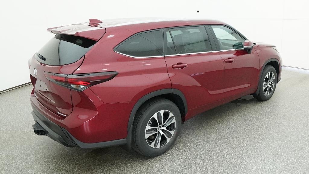 New 2026 Ruby Flare Pearl Toyota XLE image 55