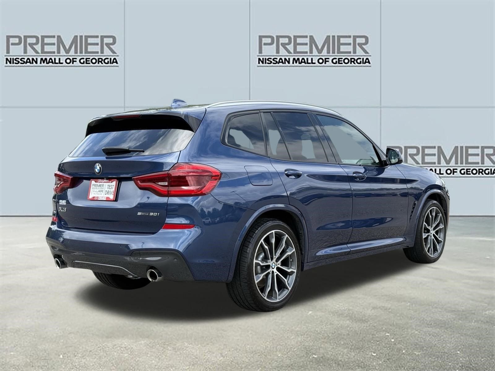 Used 2019 Blue BMW sDrive30i image 27