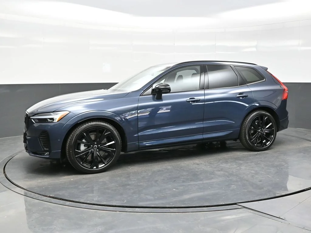 New 2026 Denim Blue Volvo Ultra image 3