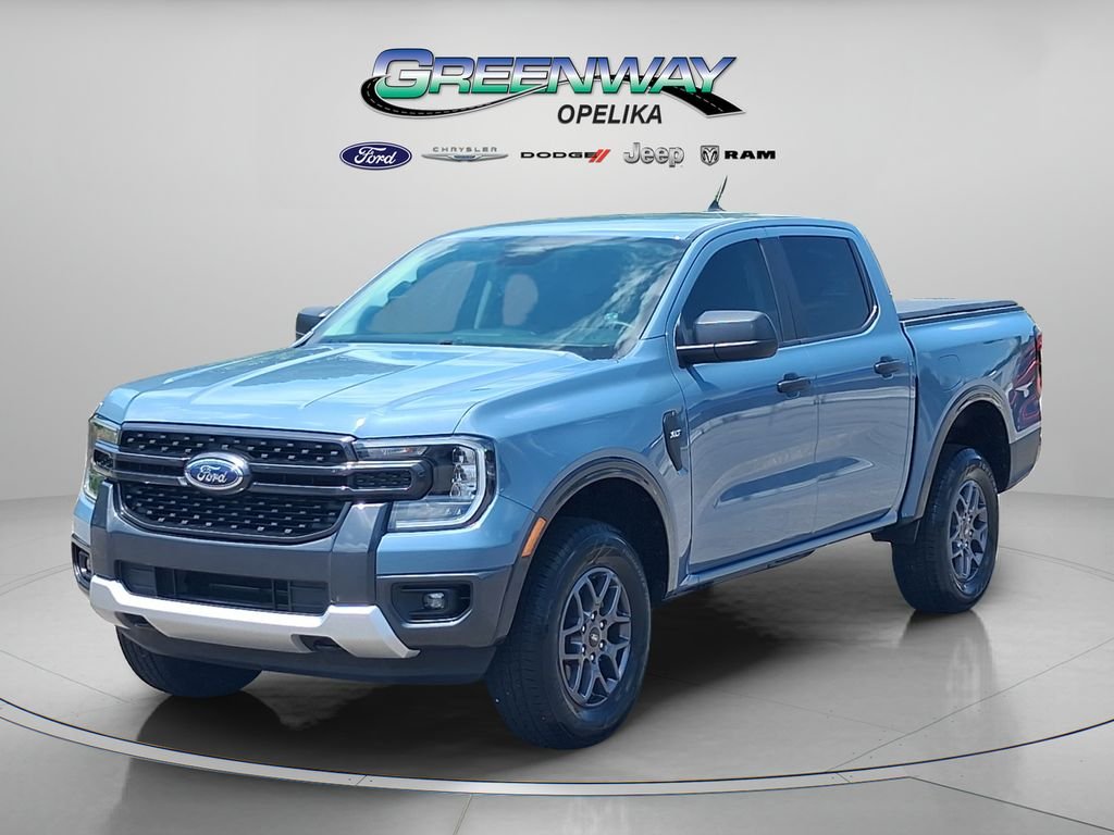 Used 2024 Gray Ford XLT image 3