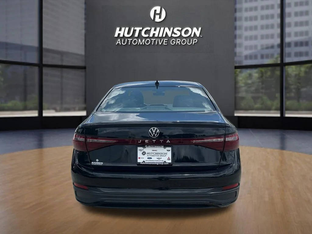 Used 2025 Black Volkswagen 1.5T Sport image 6