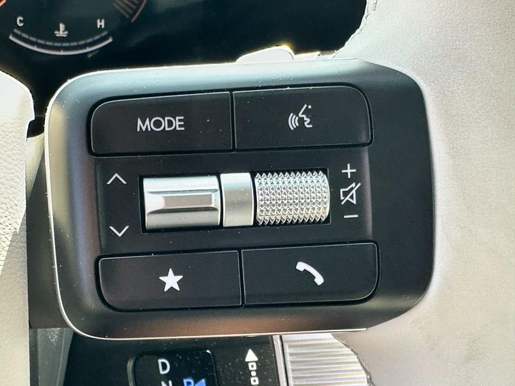 New 2026 Gray Hyundai SEL AWD image 27