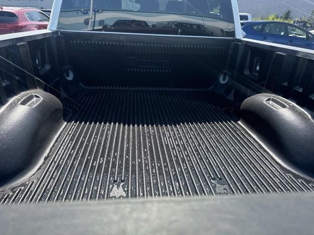 Used 2023 Oxford White Ford XLT image 5