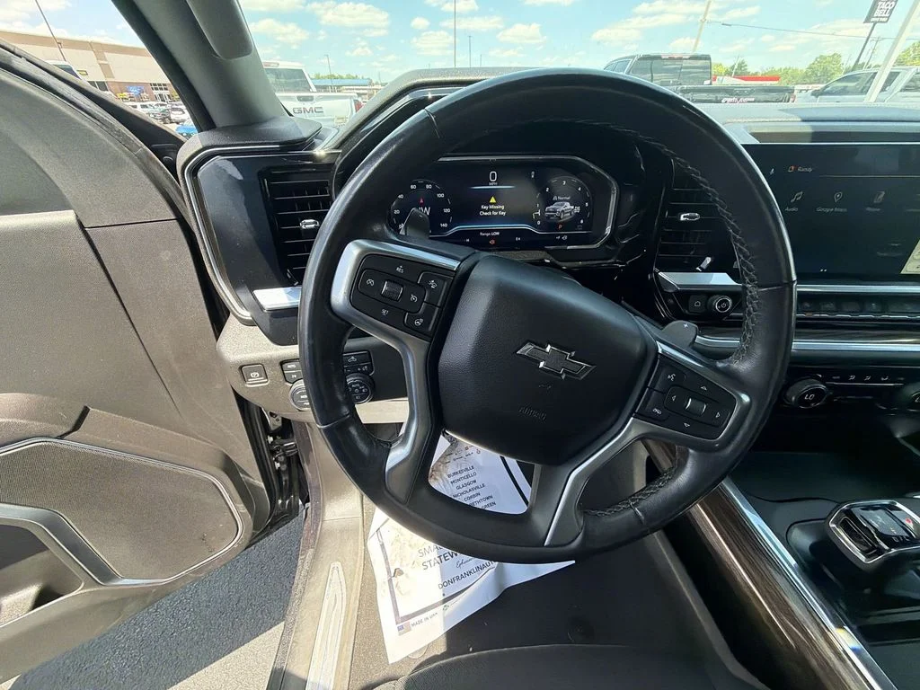 Used 2023 Gray Chevrolet RST image 20