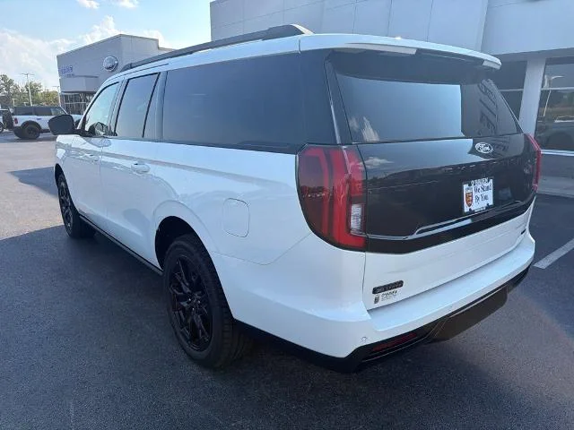 New 2027 Star White Metallic Tri-Coat Ford MAX Platinum image 33