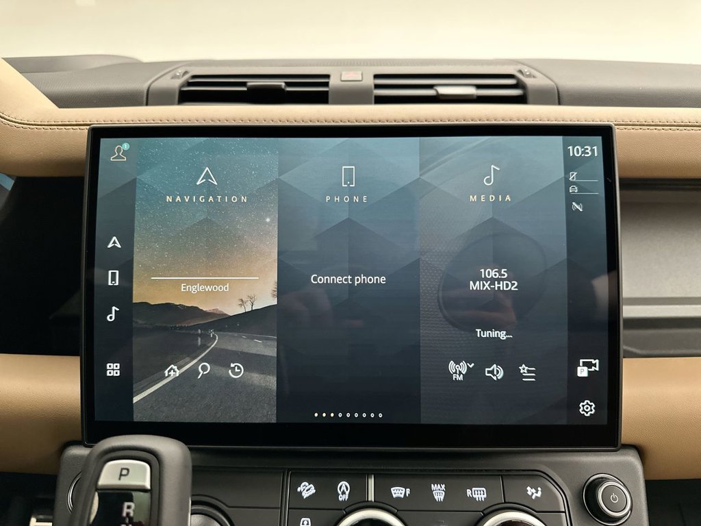 New 2026 Carpathian Grey Prem Met Land Rover V8 image 14