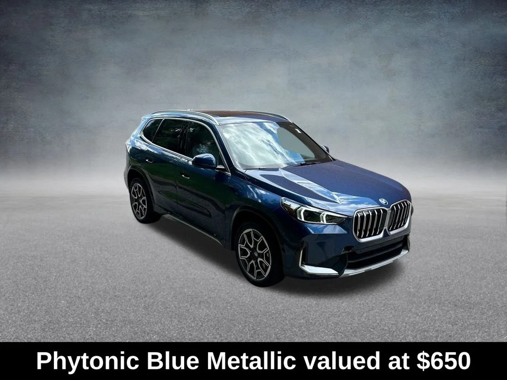 Used 2025 Blue BMW xDrive28i image 2
