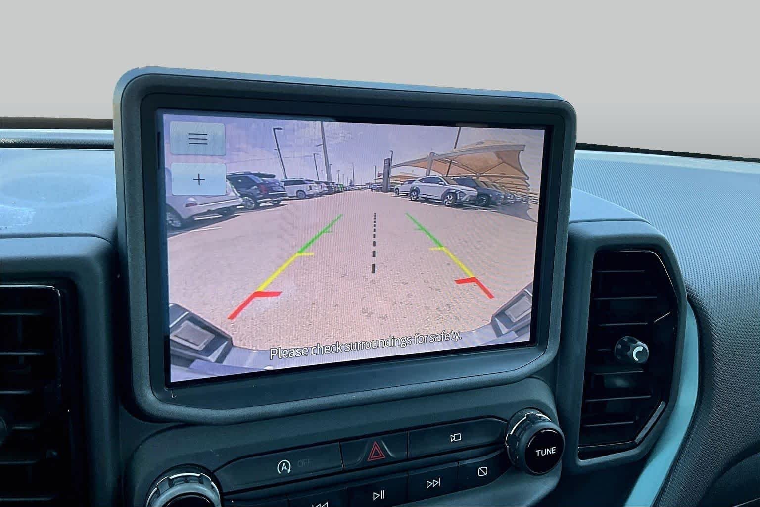 Used 2023 Cactus Gray Ford Badlands image 26