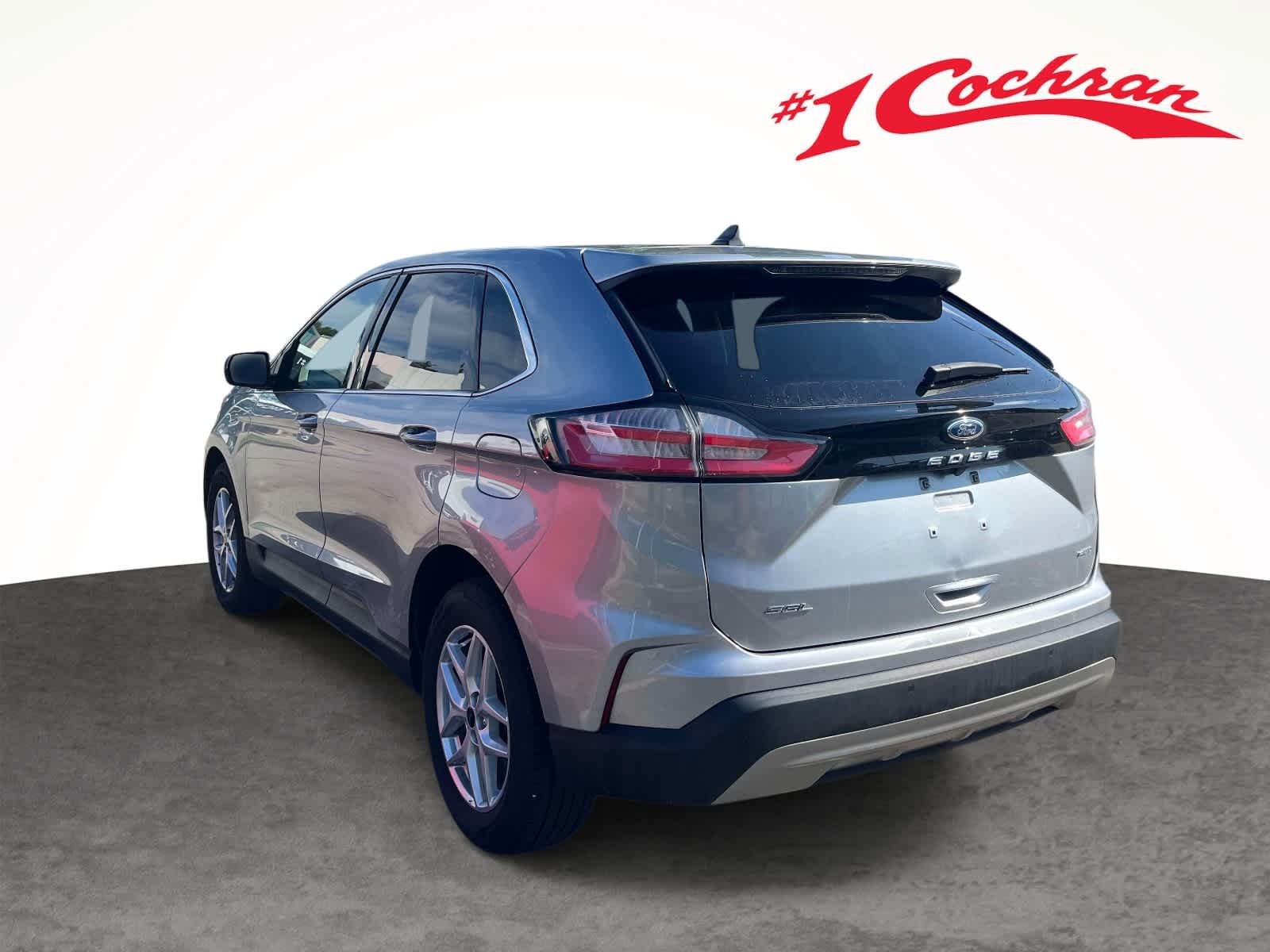 Used 2024 Sil/silver Ford SEL image 14