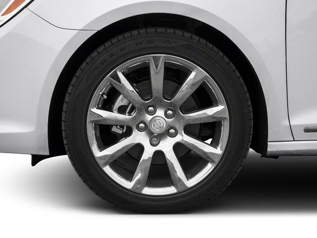 Used 2016 White Frost Tricoat Buick Leather image 14
