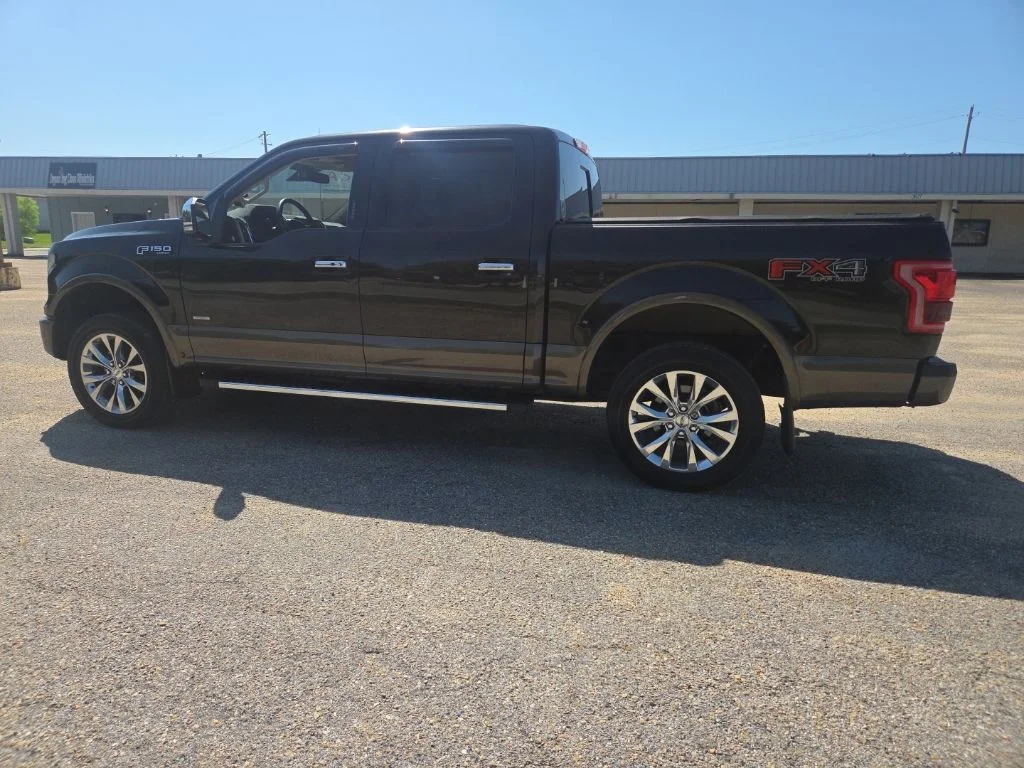 Used 2015 Black Ford Lariat image 8