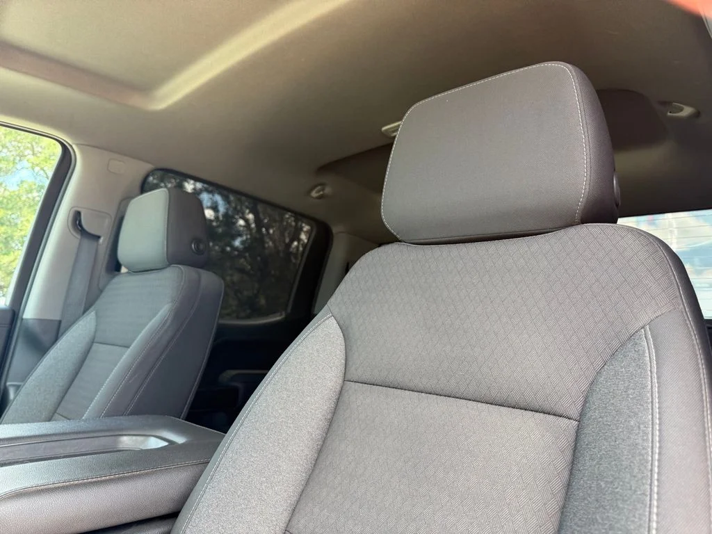 Used 2022 Gray GMC Elevation image 12