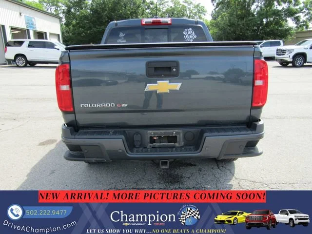 Used 2019 SHADOW GRAY METALLIC Chevrolet 4WD Z71 image 5