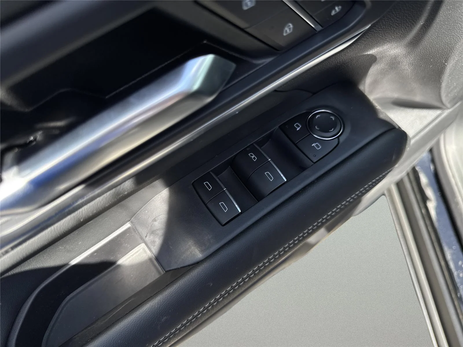 New 2026 Ebony Twilight Metallic GMC Denali image 32