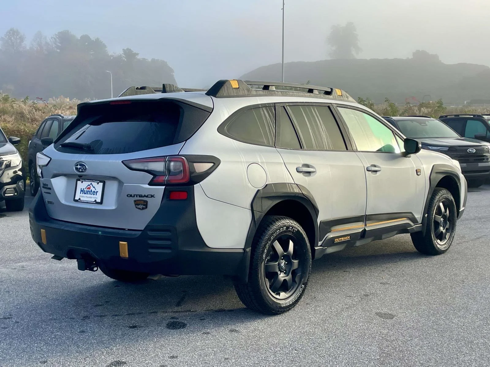 Used 2025 Ice Silver Metallic Subaru Wilderness image 27
