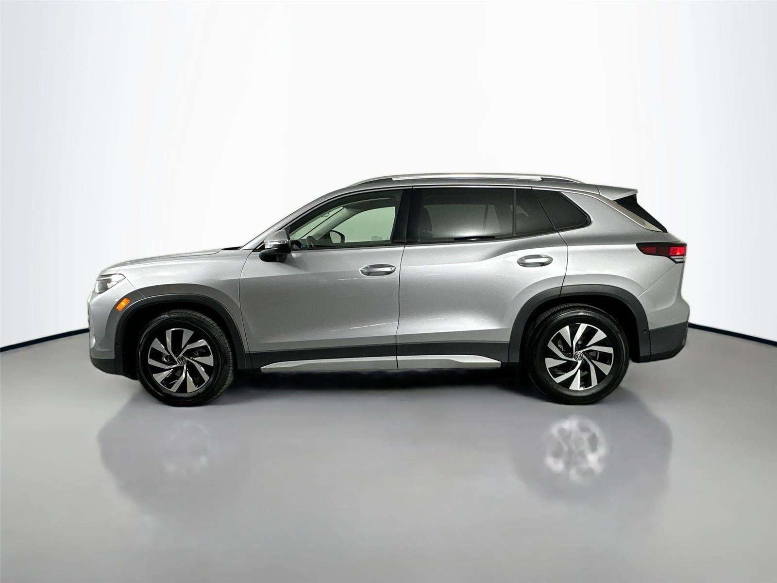 New 2026 Pyrite Silver Metallic Volkswagen S image 8