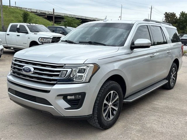 Used 2018 Silver Ford XLT image 12