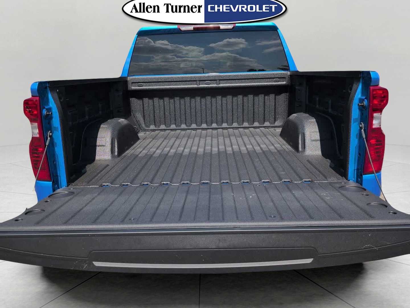 2026 Chevrolet Silverado 1500 Custom - Photo 13