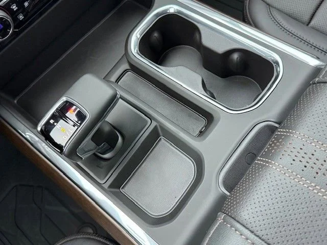 2026 Chevrolet Silverado 1500 High Country - Photo 24