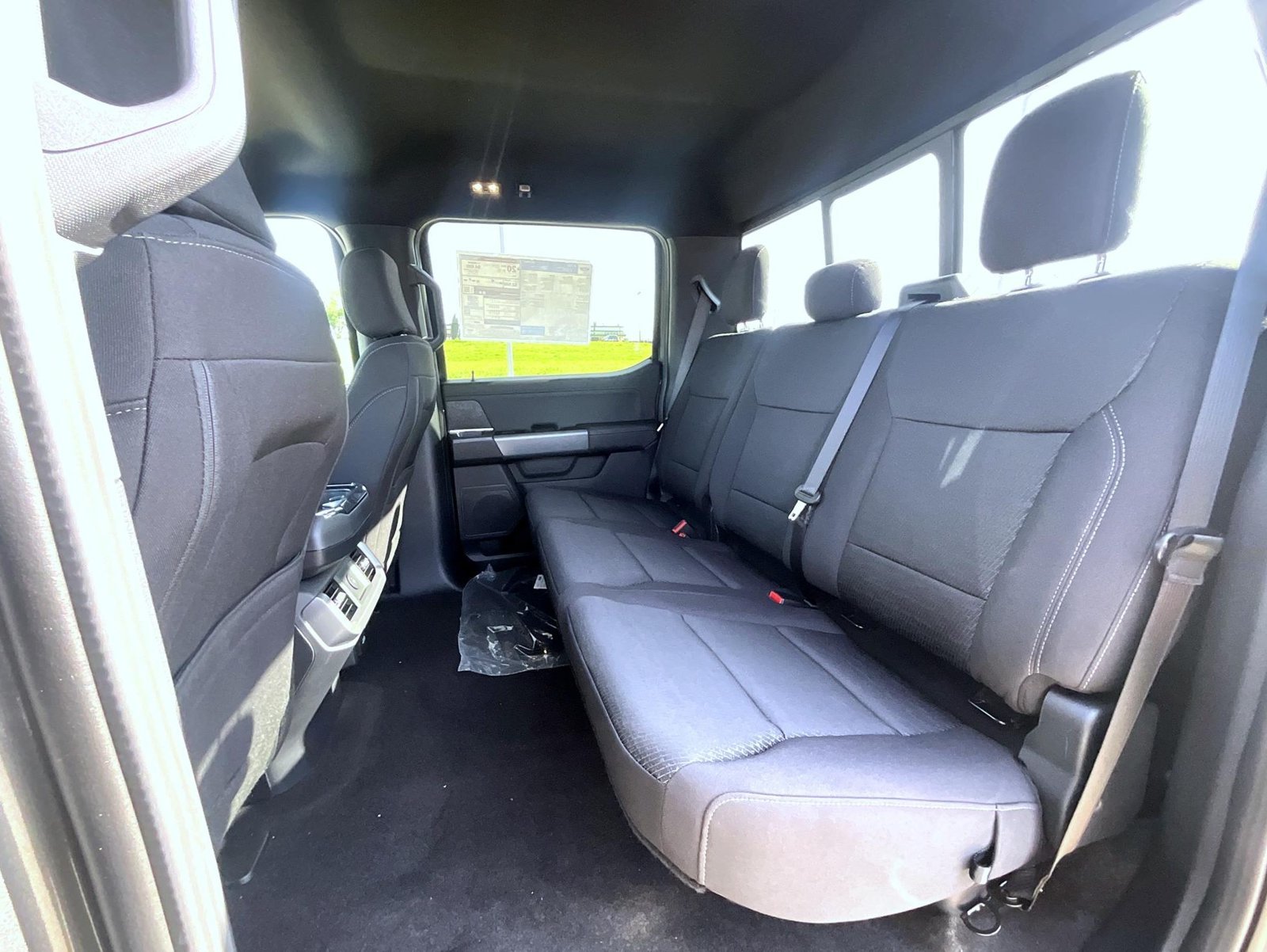 New 2026 Carbonized Gray Metallic Ford XLT image 14