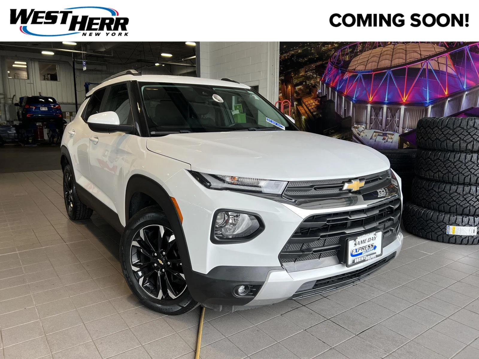 Used 2022 Summit White Chevrolet LT image 1