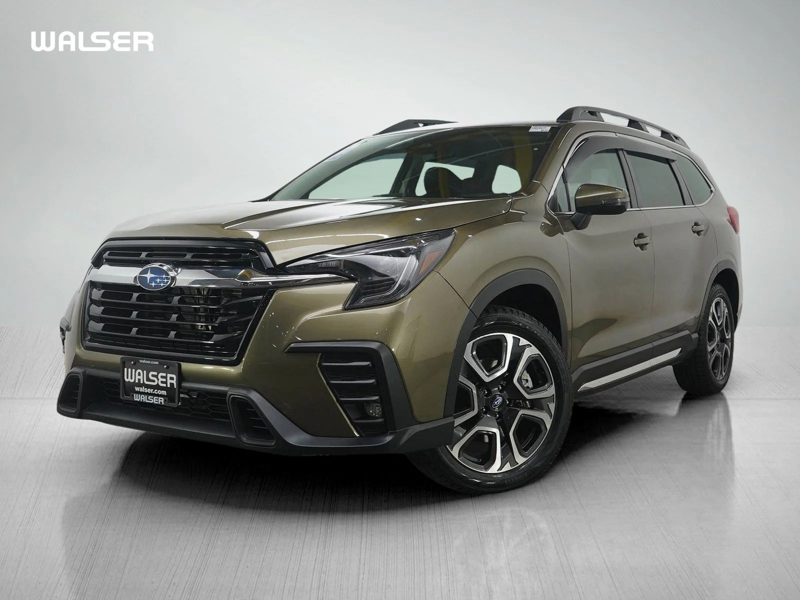 2023 Subaru Ascent Limited 7 Passenger's photo
