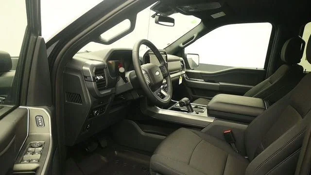 New 2026 Blue Ford XLT image 13